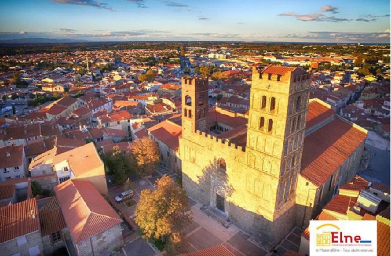 Maison Au Pied De La Cathedrale Elne Eksteriør billede