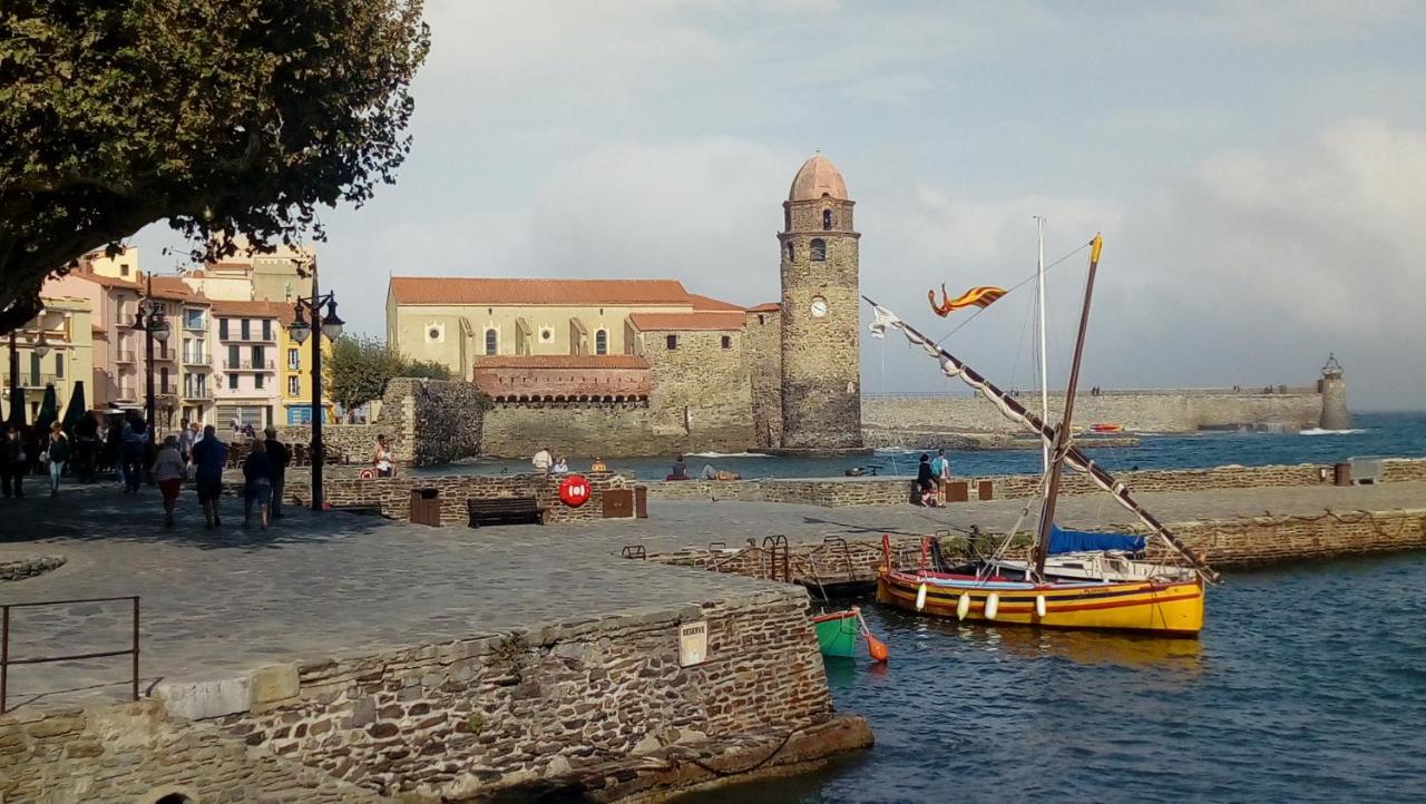 Maison Au Pied De La Cathedrale Elne Eksteriør billede